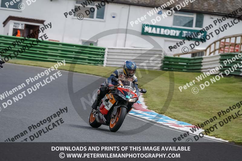 enduro digital images;event digital images;eventdigitalimages;mallory park;mallory park photographs;mallory park trackday;mallory park trackday photographs;no limits trackdays;peter wileman photography;racing digital images;trackday digital images;trackday photos